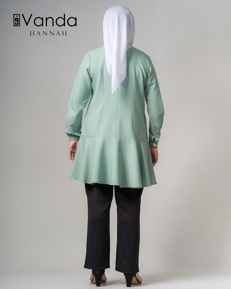 Vanda | Hannah in Light Green - Image 3