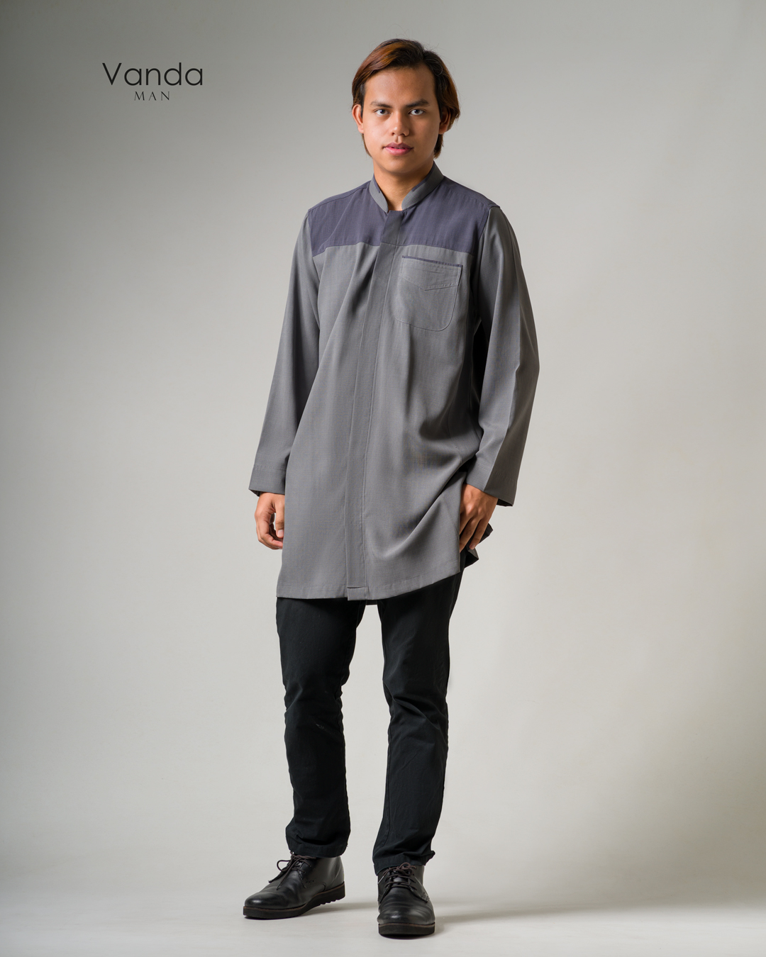 Vanda | Lil Rijal in Light Grey - Image 2